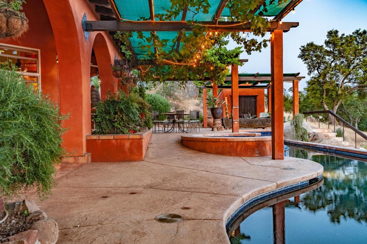 Posada Mariana Bed&Breakfast Catheys Valley Exterior foto